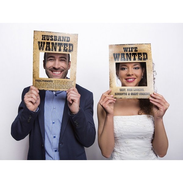 Fotoskyltar - Husband/wife wanted Fotoskyltar - Husband/wife wanted