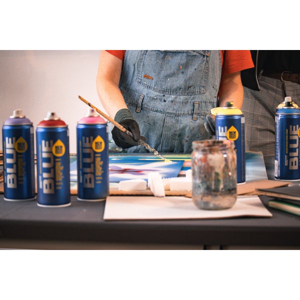 Montana BLUE sprayfärg 400 ml vattenbaserad Montana BLUE sprayfärg 400 ml vattenbaserad