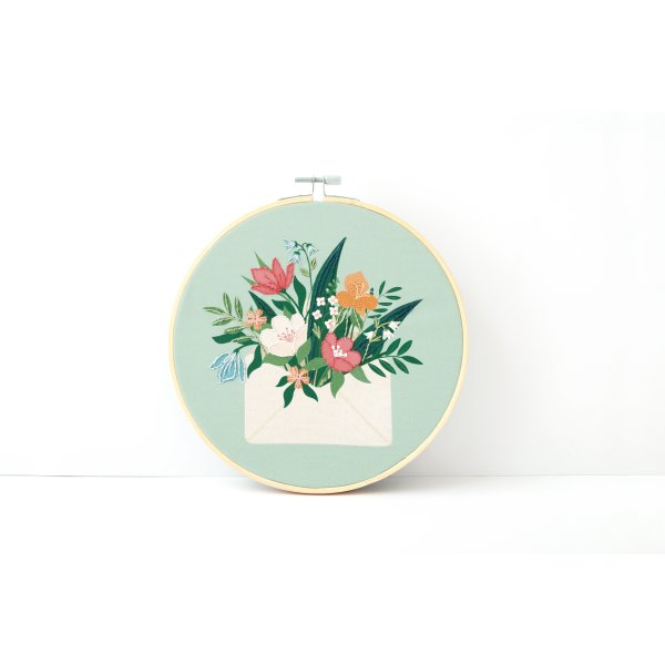 Broderikit blomsterbukett � 20 cm