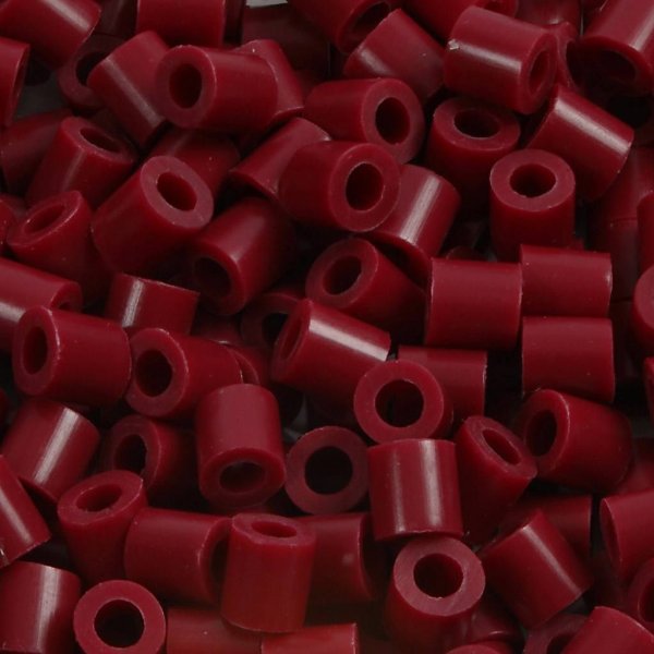 Rörpärlor NABBI 5x5 mm Vinröd 1100 st Rörpärlor NABBI 5x5 mm Vinröd 1100 st