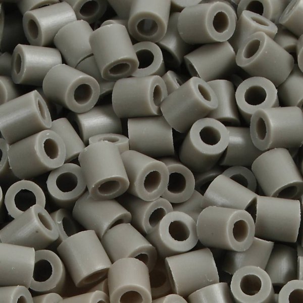 Rörpärlor NABBI 5x5 mm Askgrå 6000 st Rörpärlor NABBI 5x5 mm Askgrå 6000 st