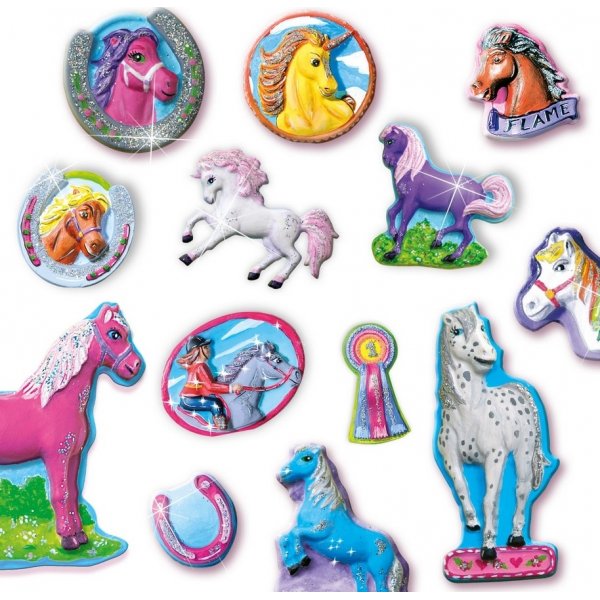 Gjut och måla hästar med glitter Gjut och måla hästar med glitter