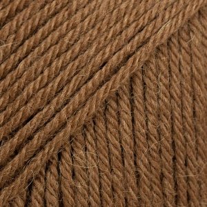 DROPS Lima Uni Colour garn 50g - Kastanje (9026) DROPS Lima Uni Colour garn 50g - Kastanje (9026)