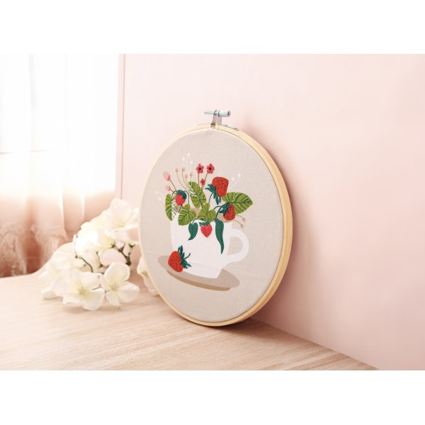 Broderikit vild jordgubbe �20 cm