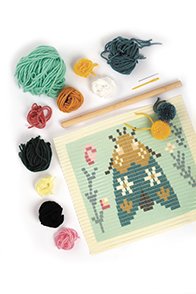 Broderikit med fj�rilsdesign i canvas