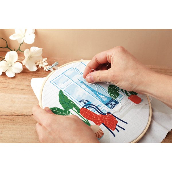 Broderikit Paris med ram 20 cm