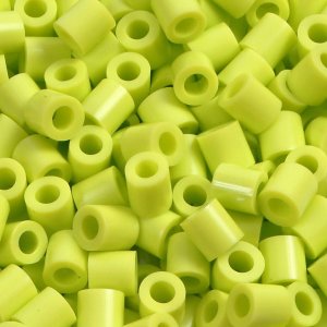 Rörpärlor NABBI medium 5x5 mm Lime 6000 st Rörpärlor NABBI medium 5x5 mm Lime 6000 st