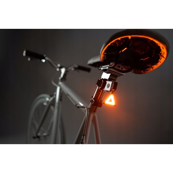 Baklampa cykel LED triangelform 7 lägen USB Baklampa cykel LED triangelform 7 lägen USB