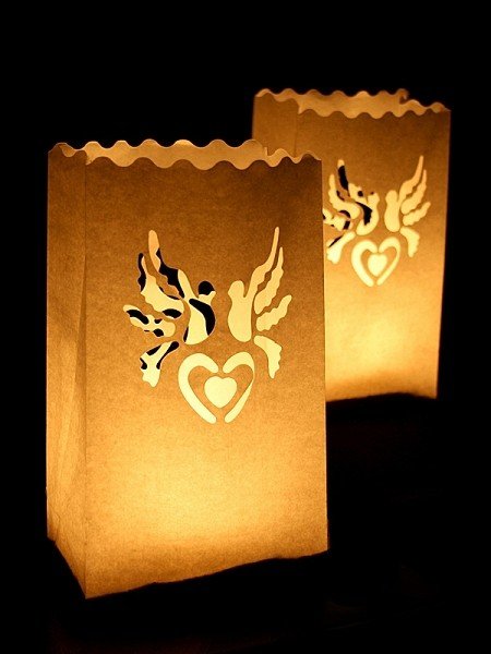 Ljuslykta av papper - Duvor 26 cm 10 st Ljuslykta av papper - Duvor 26 cm 10 st