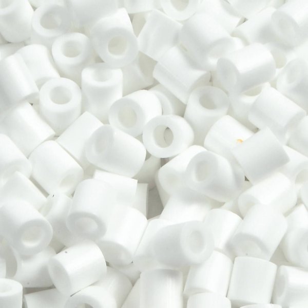 Rörpärlor NABBI 5x5 mm Vit 6000 st Rörpärlor NABBI 5x5 mm Vit 6000 st