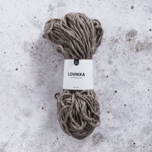 Lovikka garn 100g - Kakibrun Lovikka garn 100g - Kakibrun
