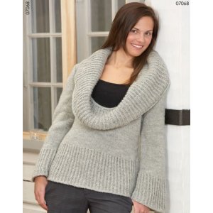Strikkeopskrift - Sweater med stor polo