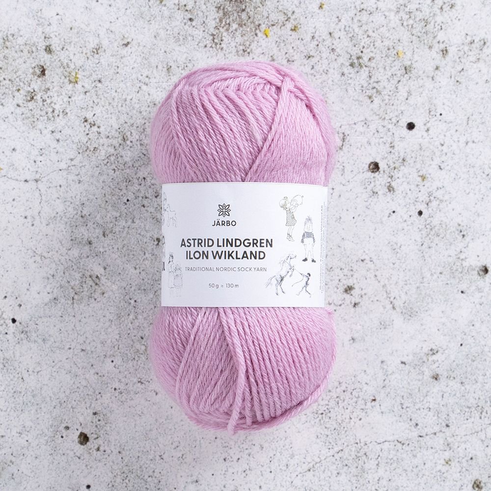 Astrid Lindgren & Ilon Wikland 50g Bamsen Rosa - Blandgarn, Garn, Sticka & virka