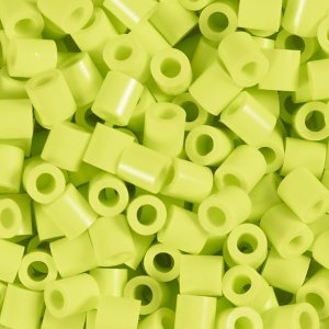 Photo Pearls medium 5x5 mm Lime 6000 st Photo Pearls medium 5x5 mm Lime 6000 st