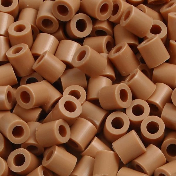 Rörpärlor NABBI medium 5x5 mm Ljusbrun 1100 st Rörpärlor NABBI medium 5x5 mm Ljusbrun 1100 st